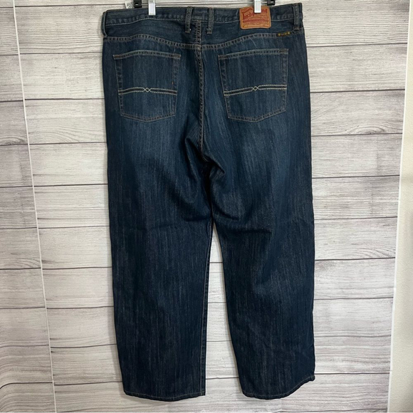 Lucky Brand Mens Jeans Size 40 Waist- Straight Leg - Picture 7 of 10